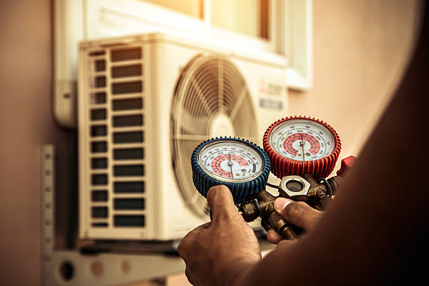 Professional Hvac Installation technician working in Spring Brook, NY